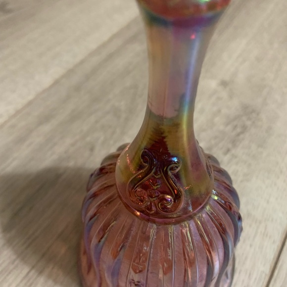 Fenton Pink Temple Iridescent Bell.  Measures 6 3/4” H w/ a 3 1/8” Opening. - Picture 8 of 9